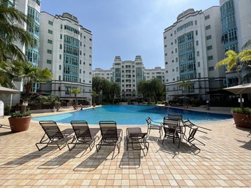Ballota Park Condominium