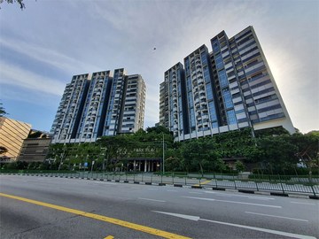 Park Place Residences At Plq