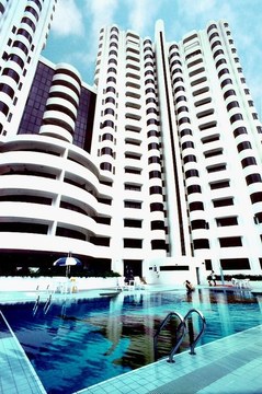Casa Cairnhill property photo 4 in Singapore