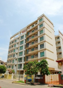 Crystal Lodge property photo 1 in Singapore