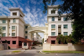Fifth Avenue Condominium property photo 5 in Singapore