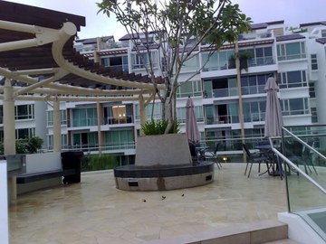 Fontaine Parry property photo 5 in Singapore
