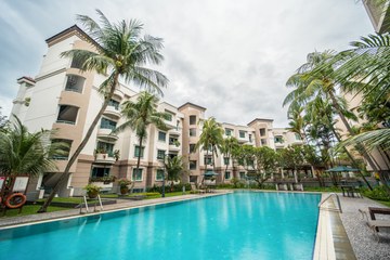 Gold Coast Condominium property photo 2 in Singapore