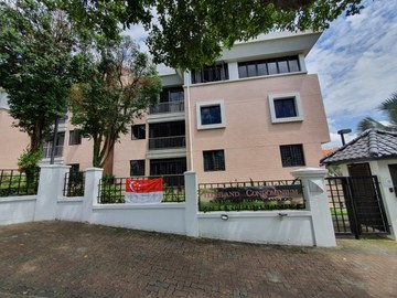 Highland Condominium property photo 2 in Singapore