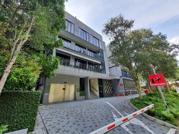 Hijauan property photo 1 in Singapore
