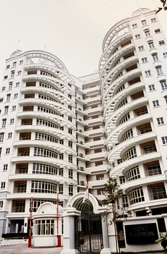Holt Residences property photo 1 in Singapore