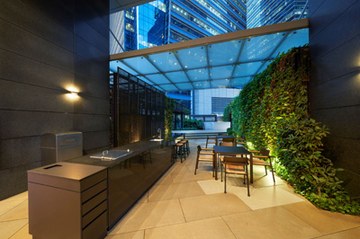 Marina Bay Residences property photo 2 in Singapore