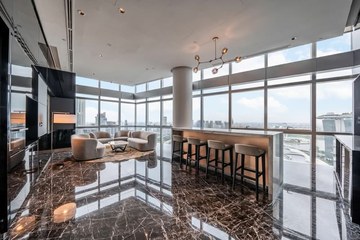 Marina Bay Residences property photo 9 in Singapore