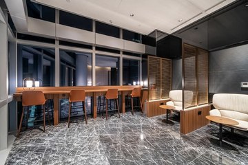 Marina Bay Residences property photo 10 in Singapore