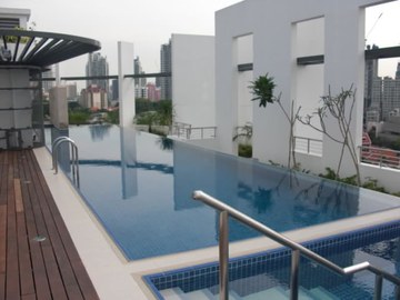 One Oxley Rise property photo 6 in Singapore