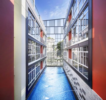 Oxley Edge property photo 3 in Singapore
