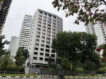 Riva Lodge property photo 1 in Singapore