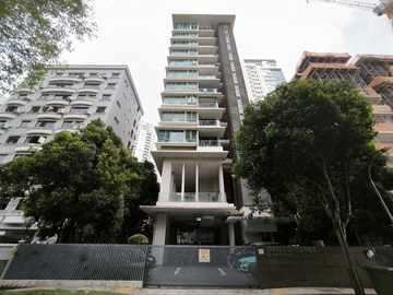 Suites @SURREY property photo 1 in Singapore