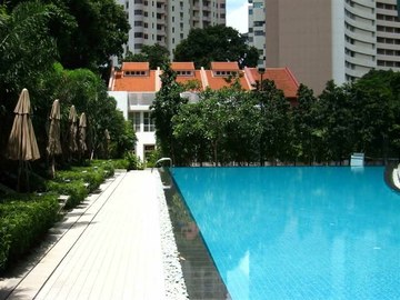 The Light @CAIRNHILL property photo 2 in Singapore