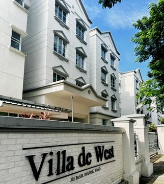 Villa De West property photo 2 in Singapore